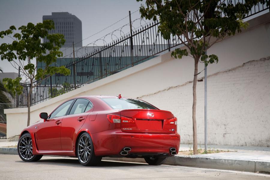  Lexus IS-F 2010 года  (фото 135 из 140)